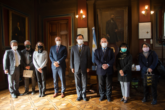 El embajador del Japón y representantes de la Agencia de Cooperación JICA, visitaron la UNLP El embajador del Japón y representantes de la Agencia de Cooperación JICA, visitaron la UNLP