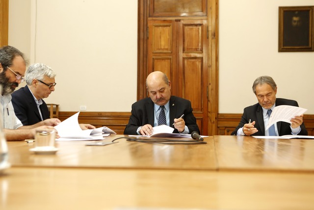Acuerdo de la UNLP con el Ministerio de Justicia bonaerense Acuerdo de la UNLP con el Ministerio de Justicia bonaerense