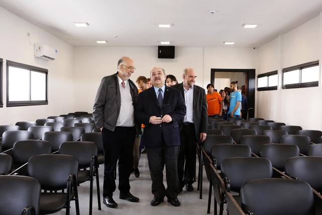 Nuevos espacios en el Centro de Enseñanza y Atención de la Salud de Berisso Nuevos espacios en el Centro de Enseñanza y Atención de la Salud de Berisso