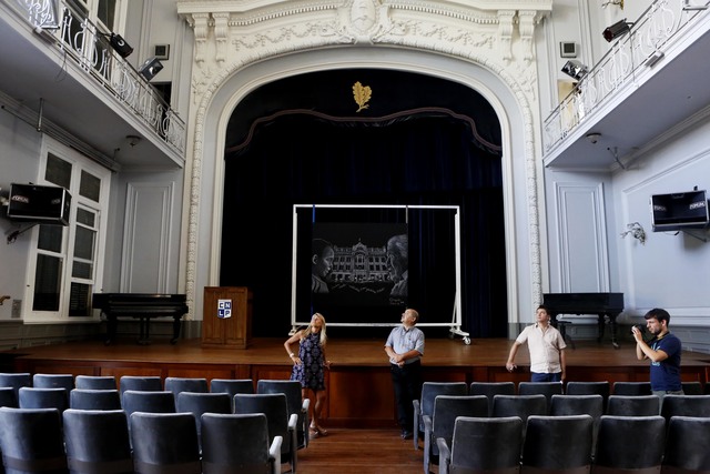 En el receso, el Colegio Nacional avanza con obras de puesta en valor En el receso, el Colegio Nacional avanza con obras de puesta en valor