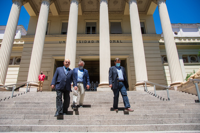 El presidente de la Universidad Argentina de la Empresa visitó la UNLP El presidente de la Universidad Argentina de la Empresa visitó la UNLP