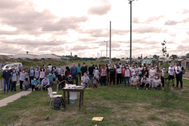 La UNLP, presente en los barrios para acercar a los vecinos información sobre la campaña de vacunación La UNLP, presente en los barrios para acercar a los vecinos información sobre la campaña de vacunación