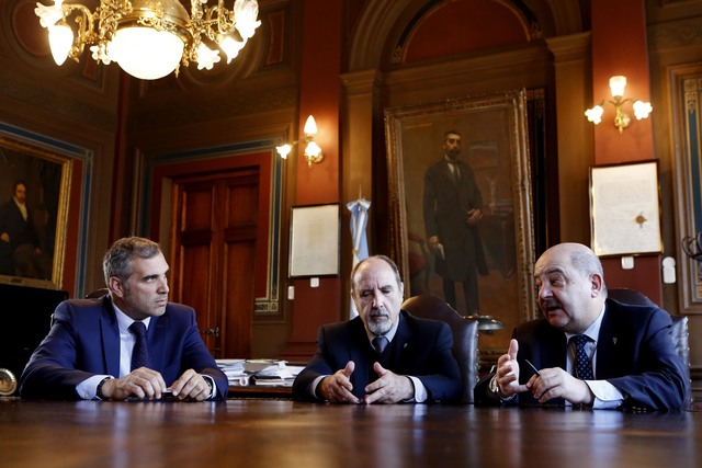 La UNLP escrituró el Albergue Universitario y el predio del ADA La UNLP escrituró el Albergue Universitario y el predio del ADA