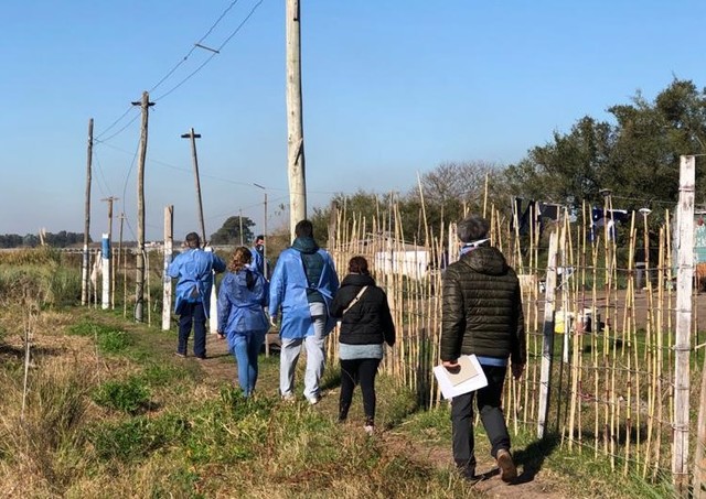 La UNLP llega a los barrios con asistencia sanitaria para los más necesitados La UNLP llega a los barrios con asistencia sanitaria para los más necesitados