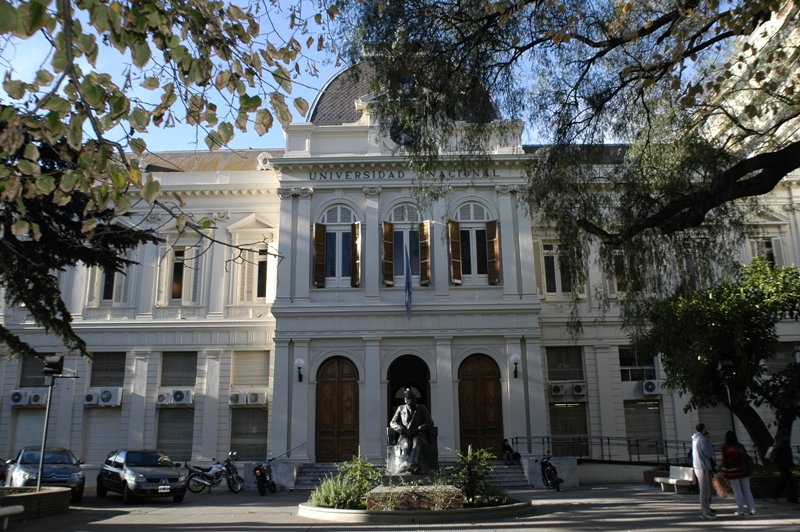 Fachada del histórico edificio del Rectorado de la UNLP La Universidad Nacional de La Plata