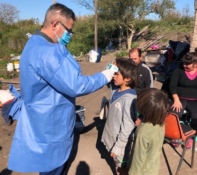 La UNLP llega a los barrios con asistencia sanitaria para los más necesitados La UNLP llega a los barrios con asistencia sanitaria para los más necesitados