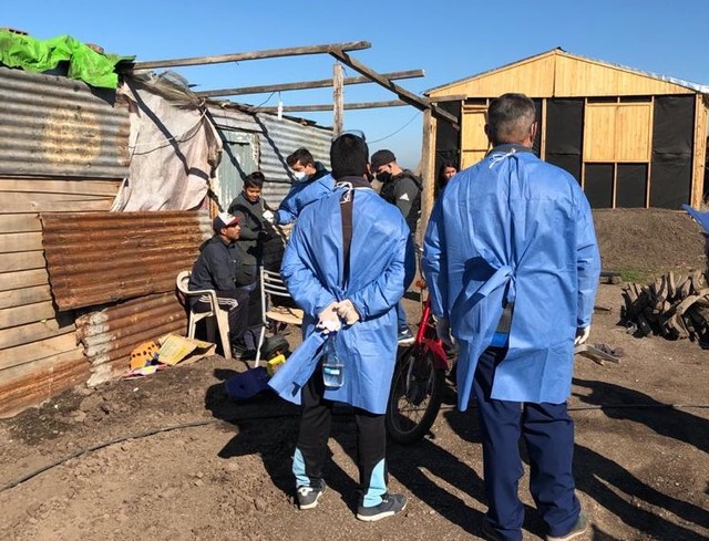 La UNLP llega a los barrios con asistencia sanitaria para los más necesitados La UNLP llega a los barrios con asistencia sanitaria para los más necesitados