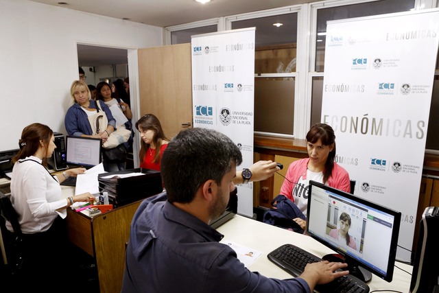 Último día de inscripción en las 17 facultades Último día de inscripción en las 17 facultades