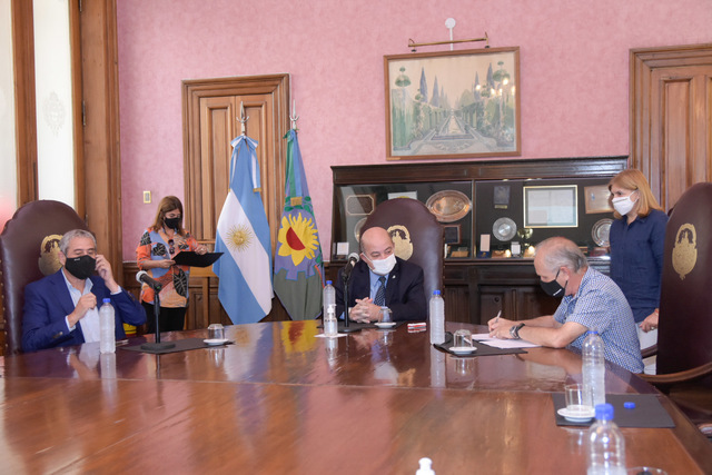 Acuerdo con Nación para financiar nuevas viviendas para trabajadores Nodocentes Acuerdo con Nación para financiar nuevas viviendas para trabajadores Nodocentes