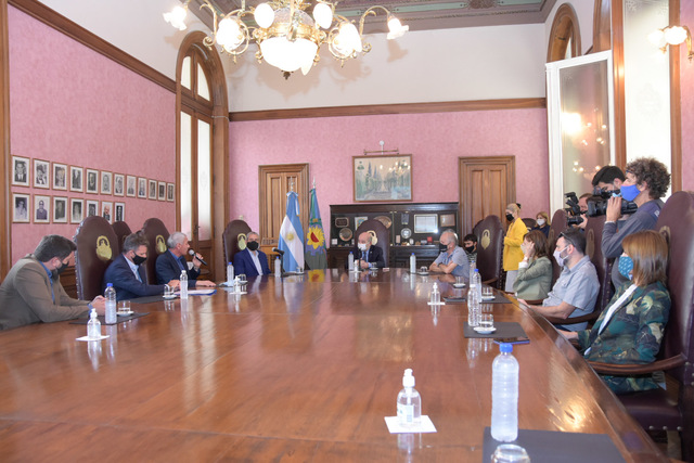 Acuerdo con Nación para financiar nuevas viviendas para trabajadores Nodocentes Acuerdo con Nación para financiar nuevas viviendas para trabajadores Nodocentes