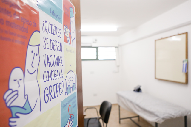 La UNLP inauguró un Centro de Vacunación y Consultorio médico