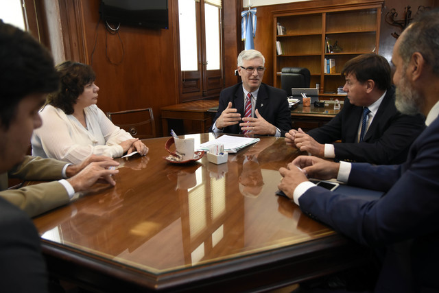 Convenio entre la UNLP y el Banco Nación para ayudar a emprendedores y microempresas Convenio entre la UNLP y el Banco Nación para ayudar a emprendedores y microempresas