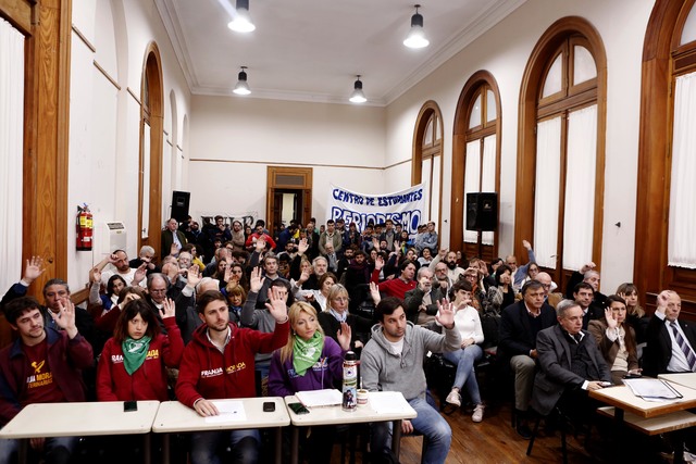 La UNLP aprobó un paquete de normas para mejorar y agilizar las prácticas administrativas La UNLP aprobó un paquete de normas para mejorar y agilizar las prácticas administrativas
