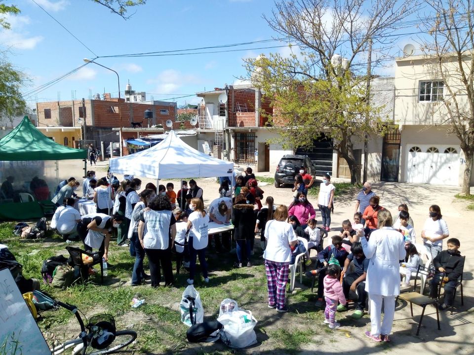 En el marco de la Diplomatura, se planifican intervenciones sanitarias en barrios de La Plata, Berisso y Ensenada