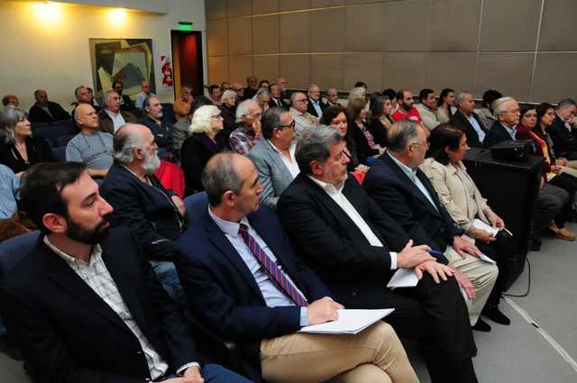 Celebró hoy su 50º aniversario el Centro de Investigaciones en Suelos y Agua Celebró hoy su 50º aniversario el Centro de Investigaciones en Suelos y Agua