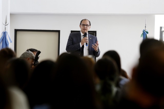 Por unanimidad, Gabriel Lazo es nuevo decano de Odontología Por unanimidad, Gabriel Lazo es nuevo decano de Odontología