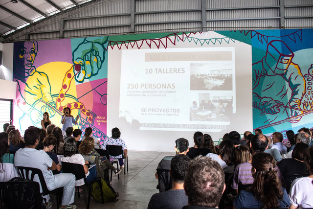 La UNLP definió la agenda de los Centros Comunitarios La UNLP definió la agenda de los Centros Comunitarios