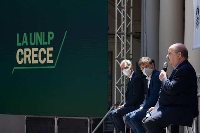 La UNLP hará un polo científico tecnológico en Gambier y extenderá el Tren Universitario La UNLP hará un polo científico tecnológico en Gambier y extenderá el Tren Universitario