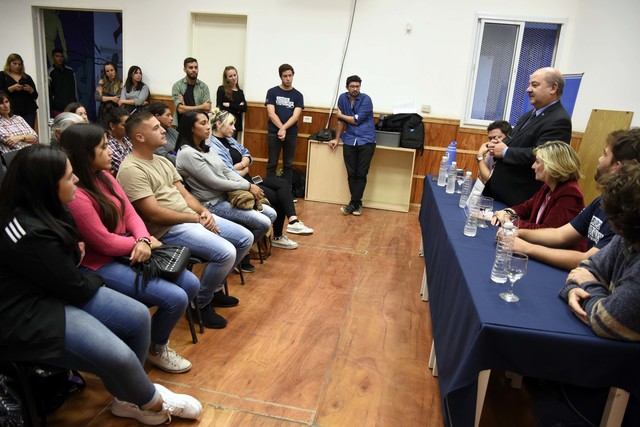 Comenzó el Ciclo Lectivo 2019 de carreras de la UNLP en Barrios de la periferia platense Comenzó el Ciclo Lectivo 2019 de carreras de la UNLP en Barrios de la periferia platense