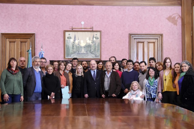 La UNLP estableció un régimen especial de licencia por violencia de género La UNLP estableció un régimen especial de licencia por violencia de género