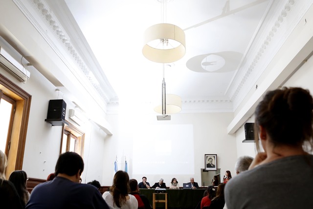 Se presentó en la UNLP la "Declaración en Defensa de los Derechos de los Migrantes Se presentó en la UNLP la "Declaración en Defensa de los Derechos de los Migrantes