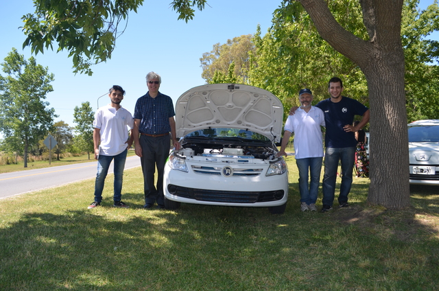 Se presentó el primer auto eléctrico y 100% ecológico con el sello de la UNLP Se presentó el primer auto eléctrico y 100% ecológico con el sello de la UNLP
