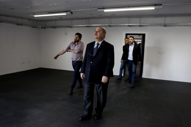 La UNLP construyó un estudio de primer nivel para su canal de televisión La UNLP construyó un estudio de primer nivel para su canal de televisión