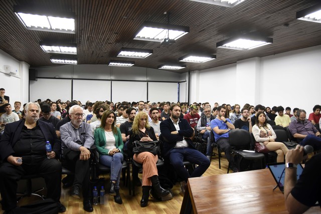 Comenzó en la UNLP el concurso internacional de la NASA para crear aplicaciones Comenzó en la UNLP el concurso internacional de la NASA para crear aplicaciones