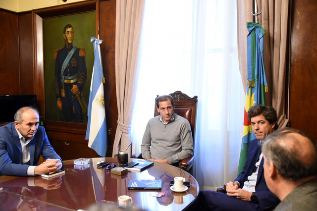 La UNLP, el municipio local y la Nación en un trabajo conjunto para reducir el riesgo de inundaciones La UNLP, el municipio local y la Nación en un trabajo conjunto para reducir el riesgo de inundaciones