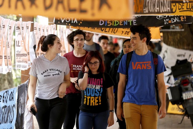 Finalizan hoy las elecciones estudiantiles en la UNLP Finalizan hoy las elecciones estudiantiles en la UNLP