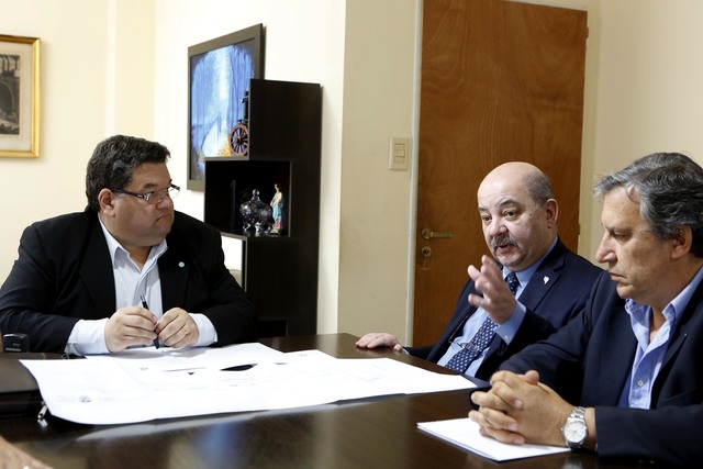 Puntapié inicial para crear un nuevo bosque para la región Puntapié inicial para crear un nuevo bosque para la región