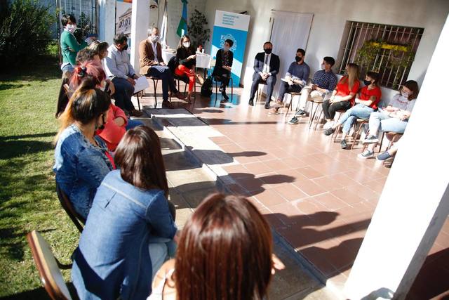 Diplomatura en Géneros y DDHH en cárcel: estudiantes participaron de un encuentro con la ministra de Mujeres, Géneros y Diversidad de la Nación Diplomatura en Géneros y DDHH en cárcel: estudiantes participaron de un encuentro con la ministra de Mujeres, Géneros y Diversidad de la Nación