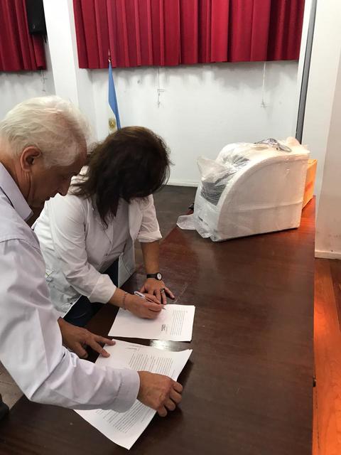La UNLP prestó equipamiento para realizar análisis de coronavirus La UNLP prestó equipamiento para realizar análisis de coronavirus