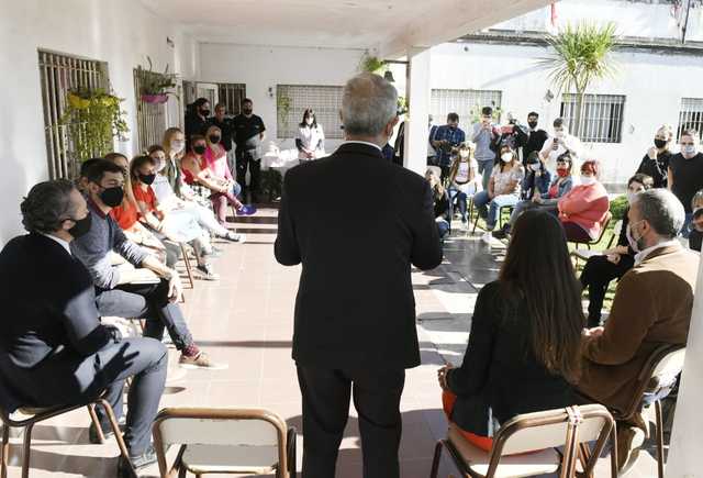 Diplomatura en Géneros y DDHH en cárcel: estudiantes participaron de un encuentro con la ministra de Mujeres, Géneros y Diversidad de la Nación Diplomatura en Géneros y DDHH en cárcel: estudiantes participaron de un encuentro con la ministra de Mujeres, Géneros y Diversidad de la Nación