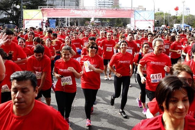 Miles de atletas participaron de la tradicional Maratón de la UNLP Miles de atletas participaron de la tradicional Maratón de la UNLP