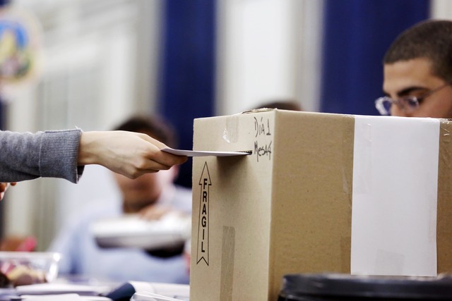 #EleccionesUNLP Último día de votación en las 17 facultades #EleccionesUNLP Último día de votación en las 17 facultades