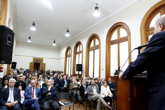 Fernando Tauber asumió formalmente la Presidencia de la UNLP Fernando Tauber asumió formalmente la Presidencia de la UNLP