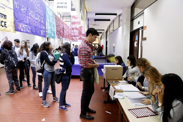 #EleccionesUNLP Último día de votación en las 17 facultades #EleccionesUNLP Último día de votación en las 17 facultades
