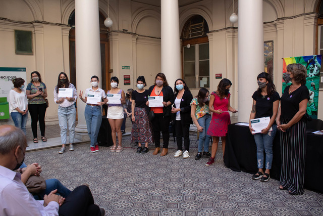 Se entregaron los certificados de la Diplomatura en Género y Derechos Humanos de la UNLP Se entregaron los certificados de la Diplomatura en Género y Derechos Humanos de la UNLP