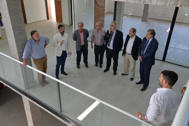 Nuevo Centro Interdisciplinario de Investigaciones Aplicadas al Agua y al Ambiente Nuevo Centro Interdisciplinario de Investigaciones Aplicadas al Agua y al Ambiente