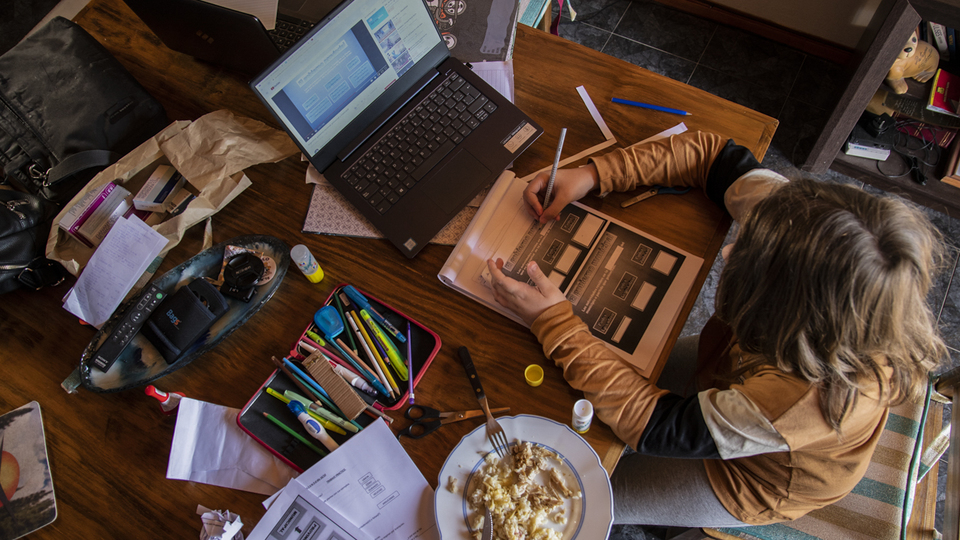 Niños en tiempos de aislamiento: Relevamiento sobre condiciones de vida y educación
