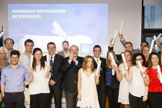 Los mejores graduados de posgrado de la UNLP recibieron su distinción Los mejores graduados de posgrado de la UNLP recibieron su distinción