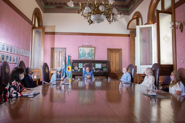 Representantes de la Agencia de Cooperación Japonesa JICA visitaron la UNLP Representantes de la Agencia de Cooperación Japonesa JICA visitaron la UNLP