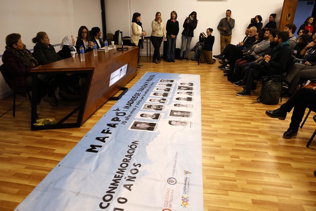 Conversatorio con Madres de Soacha-Colombia y Madres de Plaza de Mayo Conversatorio con Madres de Soacha-Colombia y Madres de Plaza de Mayo