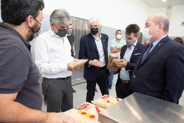 Filmus y Tauber en la Planta de Alimentos Deshidratados Filmus y Tauber en la Planta de Alimentos Deshidratados