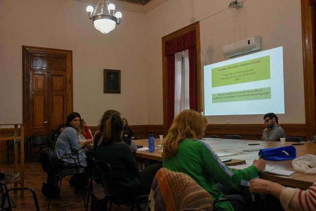 Se realizó el primer encuentro de las Jornadas de Universidad y Programas Sociales Se realizó el primer encuentro de las Jornadas de Universidad y Programas Sociales