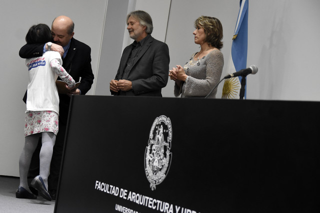 La UNLP entregó legajos reparados de víctimas del terrorismo del Estado La UNLP entregó legajos reparados de víctimas del terrorismo del Estado