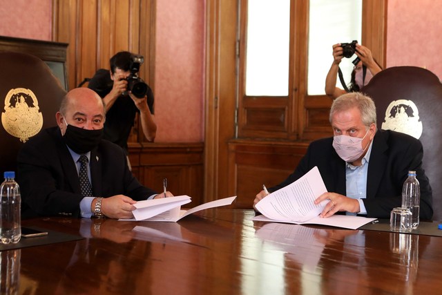 La UNLP anunció un plan de consolidación de su planta de trabajadores Nodocentes La UNLP anunció un plan de consolidación de su planta de trabajadores Nodocentes