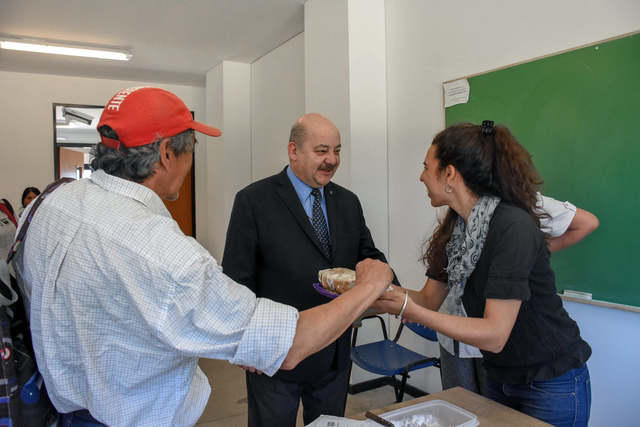 El presidente de la UNLP visitó la Escuela de Oficios El presidente de la UNLP visitó la Escuela de Oficios