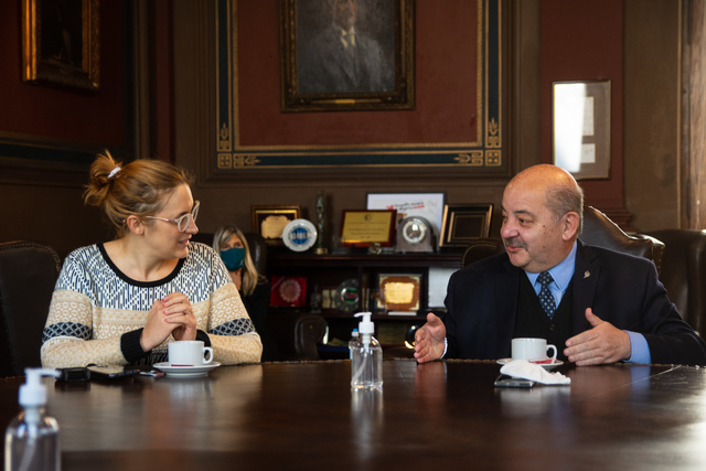 La UNLP firmó un acuerdo con el ministerio de Trabajo bonaerense La UNLP firmó un acuerdo con el ministerio de Trabajo bonaerense
